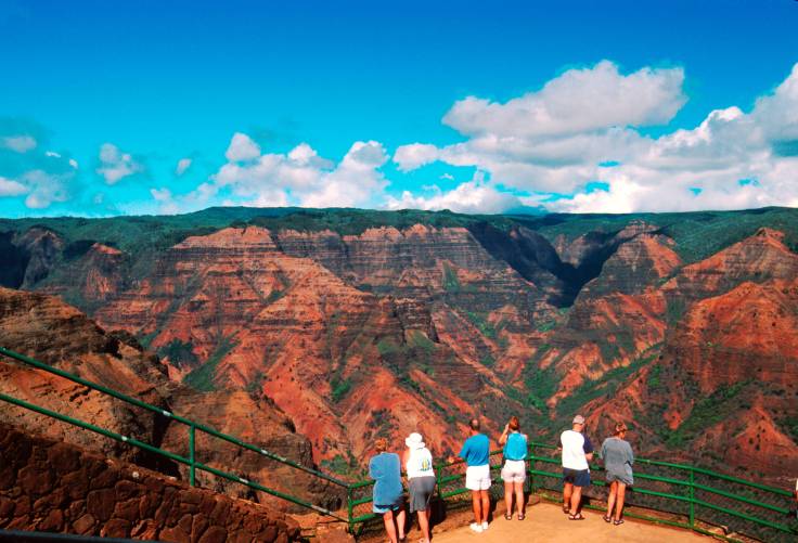 Kauai-Waimea-Canyon-lookout.jpg
